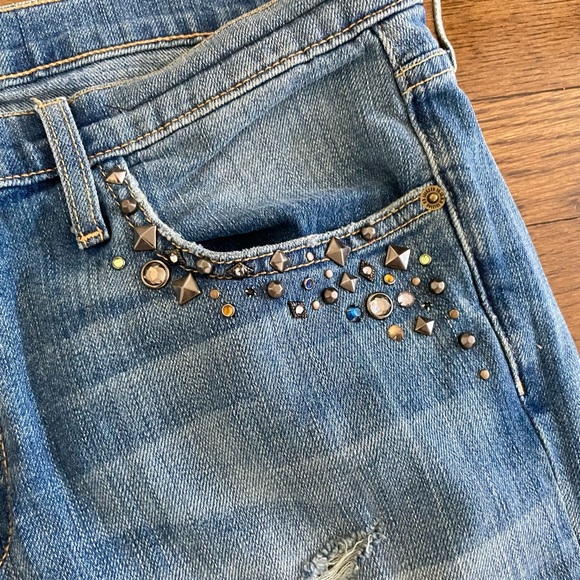 Current Elliott “The Fling” Distressed Jeans w Embellished Pockets! Size 29 - Picture 3 of 6